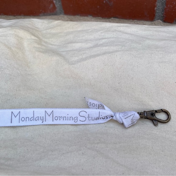 Handmade Convertible Waxed Canvas Tote with Leather Strap in Avocado Green - Picture 10 of 11